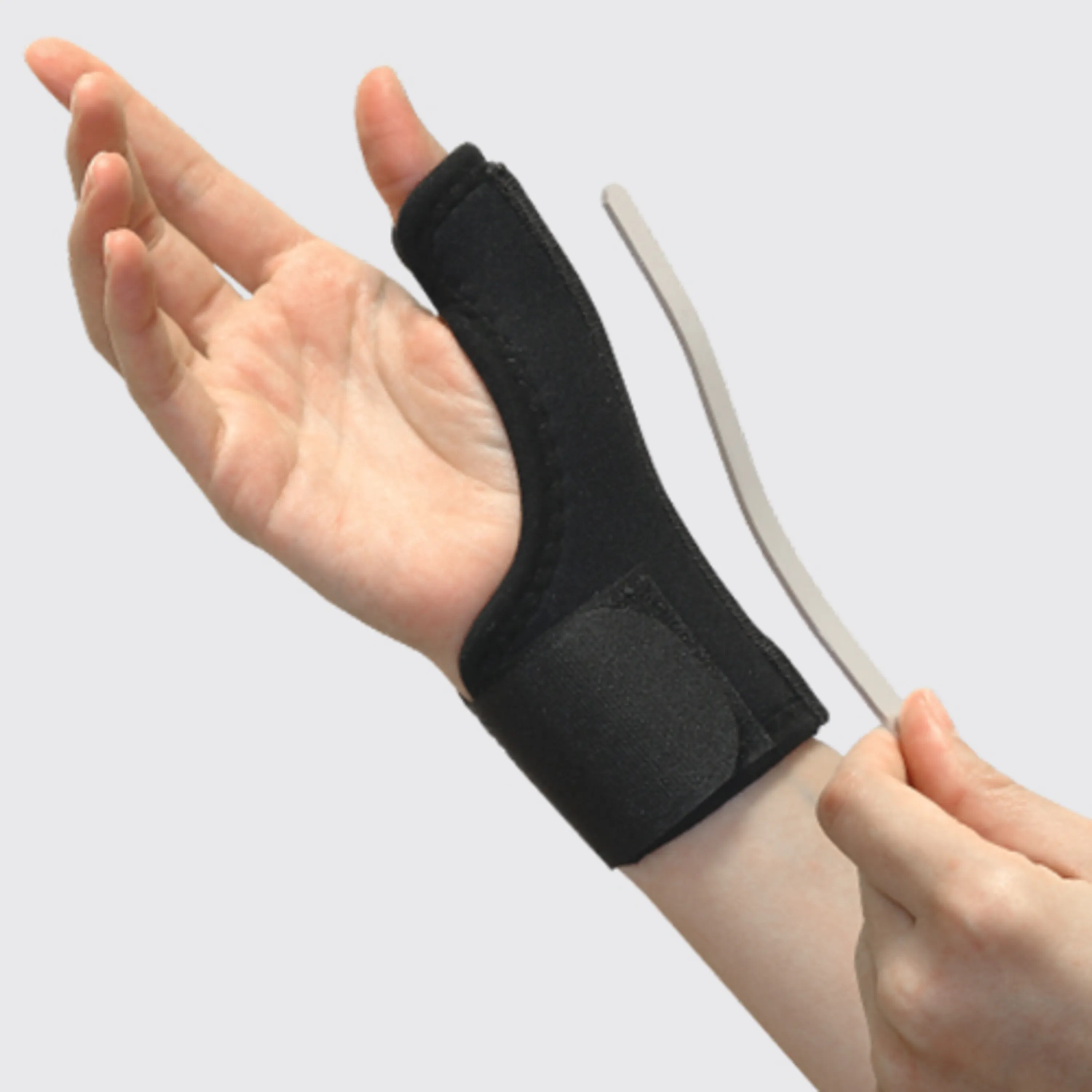 اُرتوز شست نئوپرن  طب و صنعت Neoprene Thumb Spica Splint اُرتوز شست نئوپرن  طب و صنعت Neoprene Thumb Spica Splint